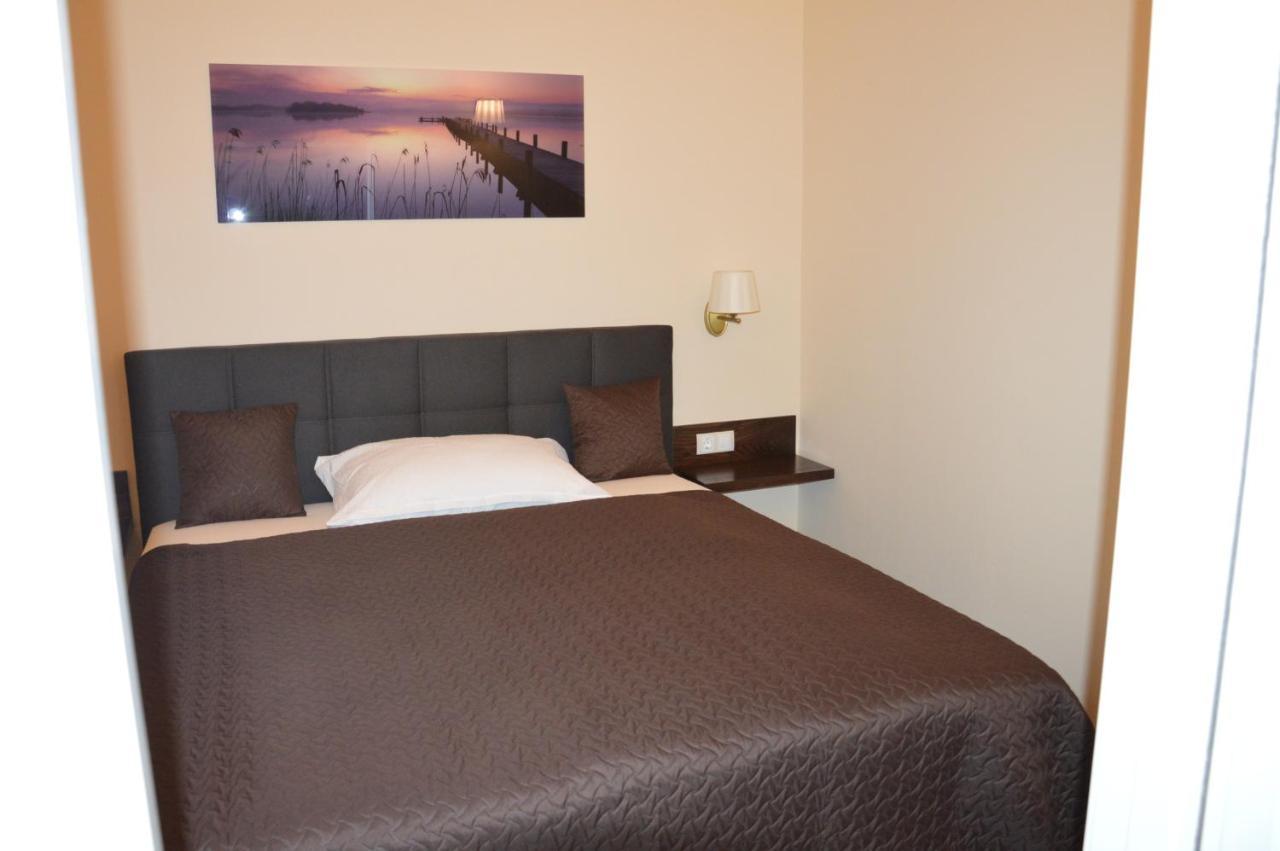 M2-Apartment Сомбатгей Екстер'єр фото